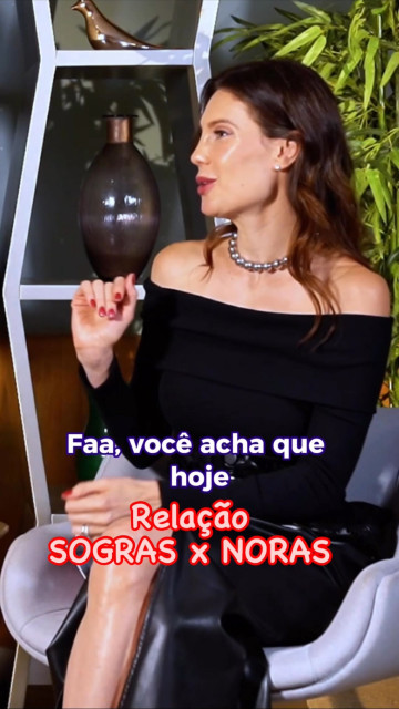 Julia Pereira instagram post 776494