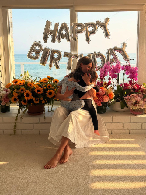 Karlie Kloss instagram post 787174
