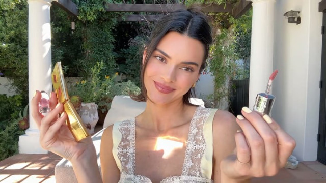 Kendall Jenner instagram post 787943