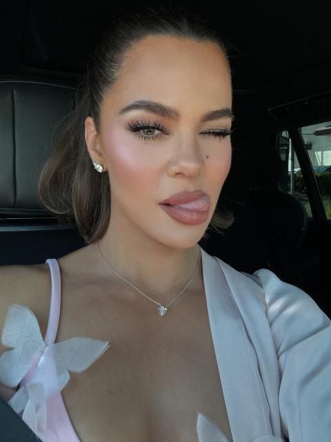 Khloe Kardashian instagram post 789008