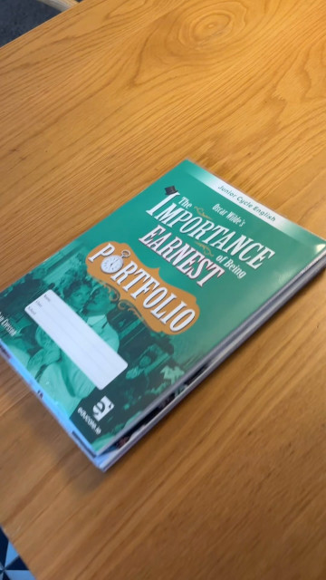 Laura Woods instagram post 776534