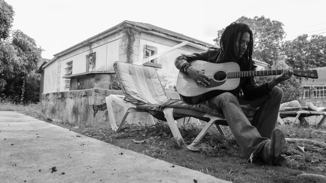 Lenny Kravitz instagram post 790689