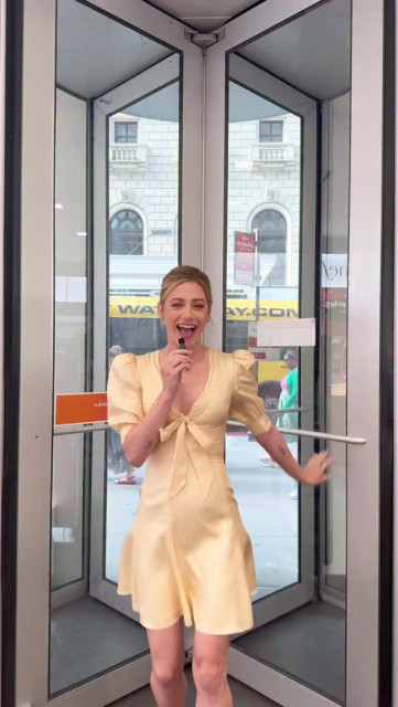 Lili Reinhart instagram post 789182