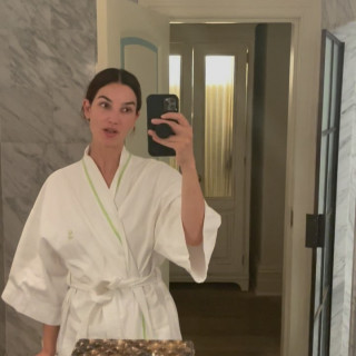 Lily Aldridge инстаграм фото