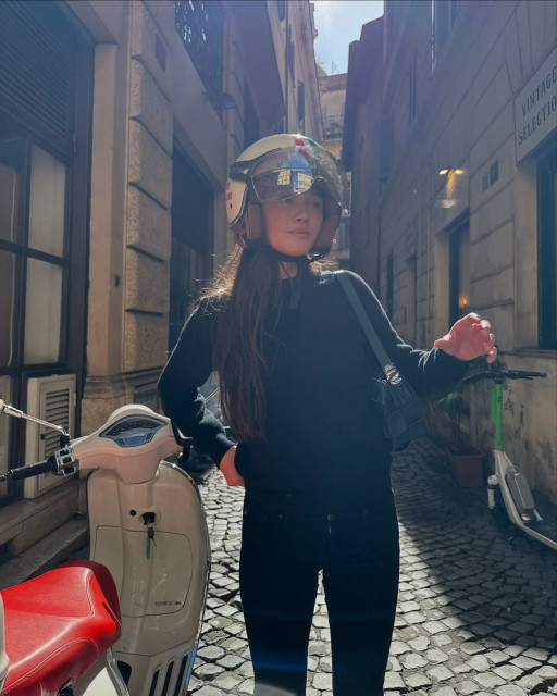 Lily Chee instagram post 782022
