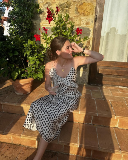 Lola Flanery instagram post 770936