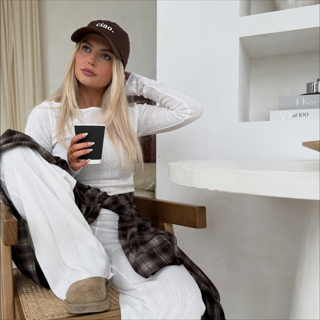 Lucy Fallon instagram post 791631