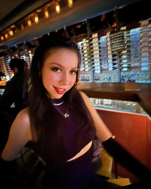 Lulu Lambros instagram post 775244