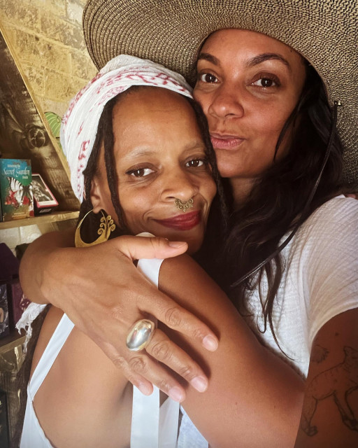 Lyndie Greenwood instagram post 766941
