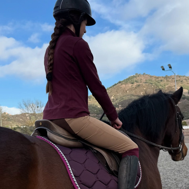 Mackenzie Foy instagram post 777315