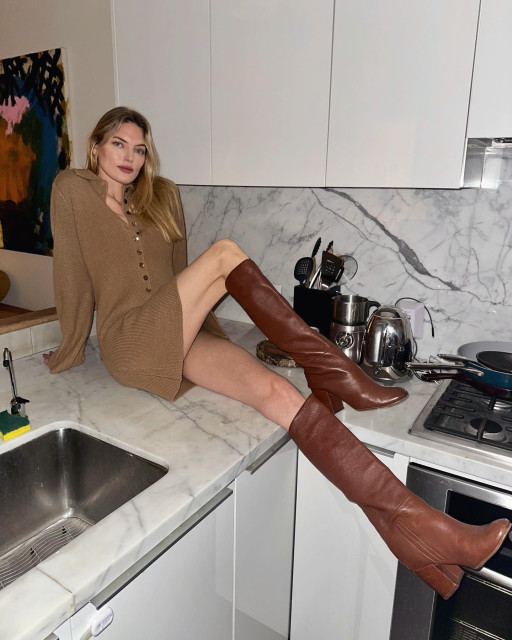 Martha Hunt instagram post 778698