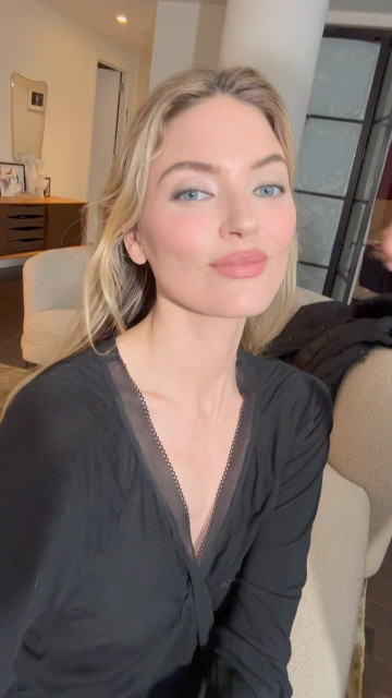Martha Hunt instagram post 781462