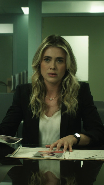 Melissa Roxburgh instagram post 777785