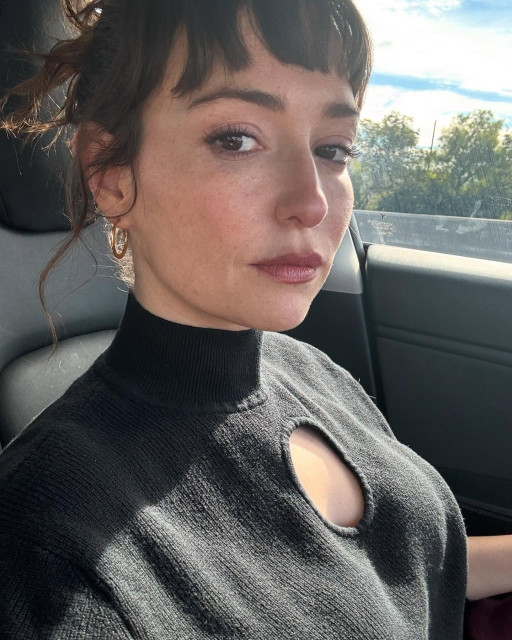 Milana Vayntrub instagram post 777269
