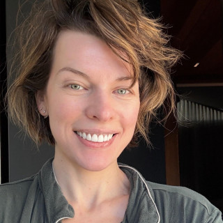 Milla Jovovich инстаграм фото