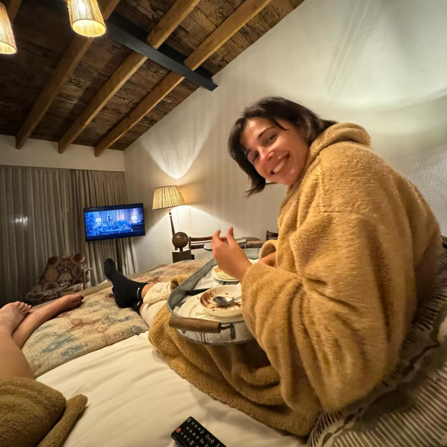 Naomi Scott instagram post 761271