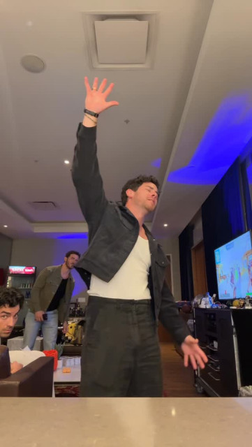 Nick Jonas instagram post 788202