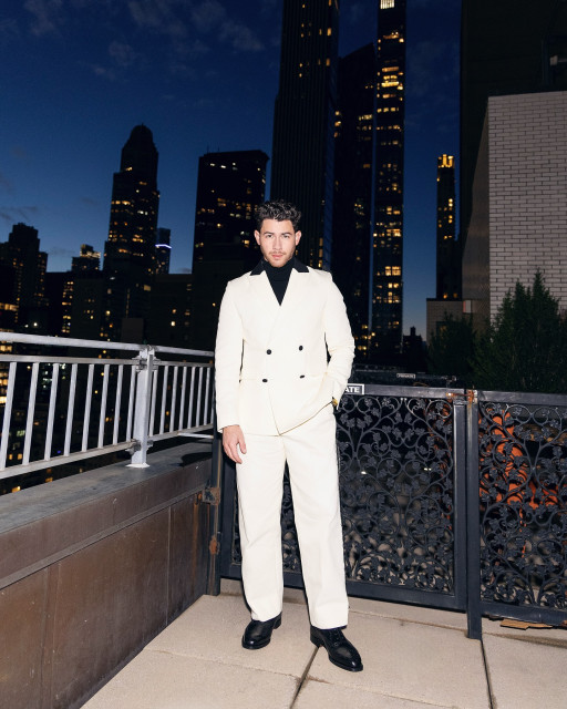 Nick Jonas instagram post 791114