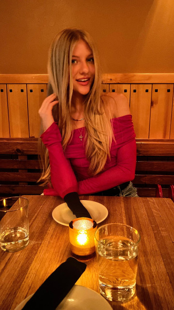 Paige Hyland instagram post 774606