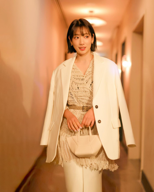 Park Shin Hye instagram post 783514