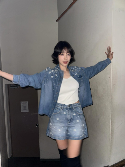 Park Shin Hye instagram post 785656