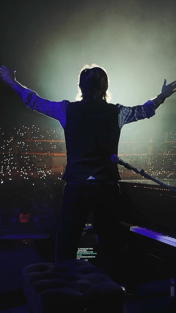 Paul McCartney instagram post 776690