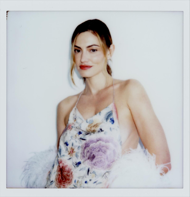 Phoebe Tonkin instagram post 790530