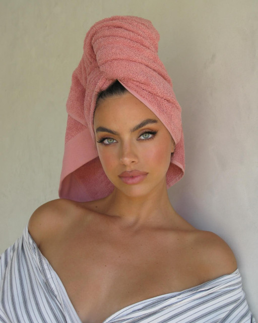 Priscilla Huggins Ortiz instagram post 774409
