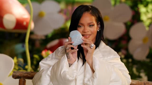 Rihanna instagram post 786450