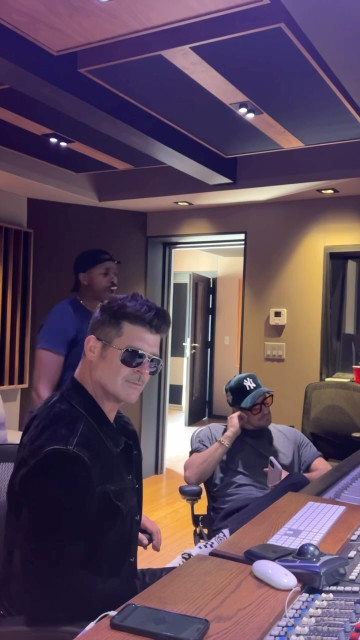 Robin Thicke instagram post 773815