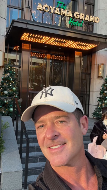Robin Thicke instagram post 776820