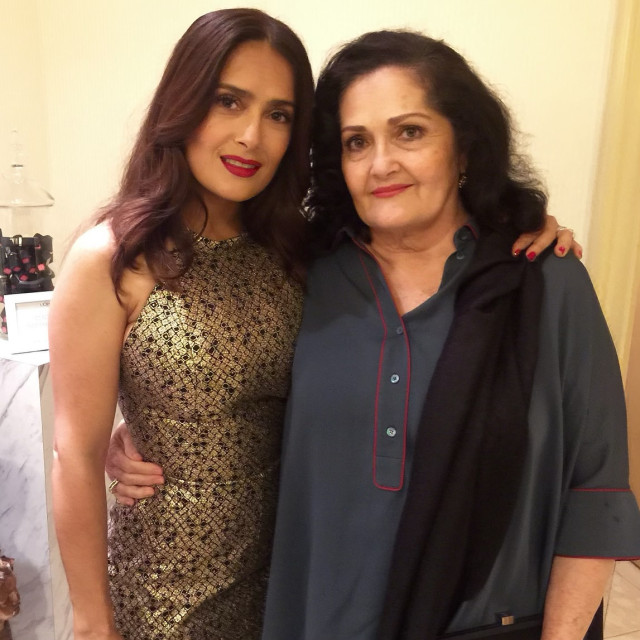 Salma Hayek instagram post 784838