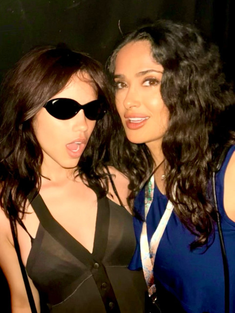 Salma Hayek instagram post 785813