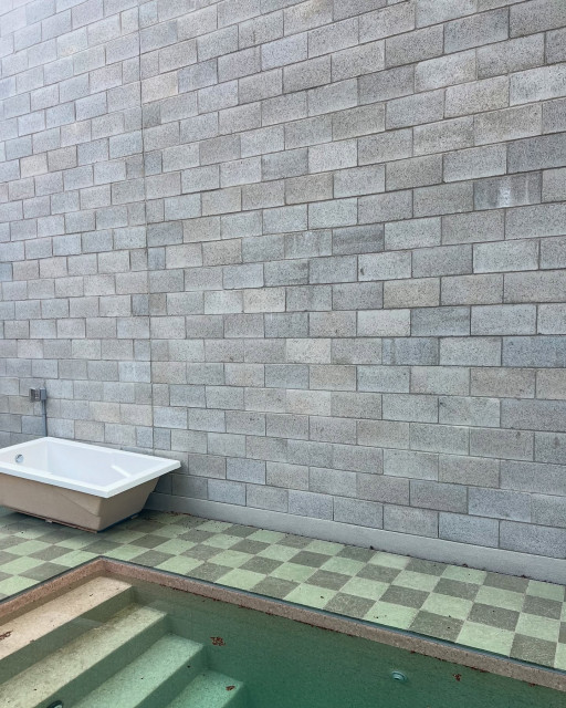 Sarah-Jeanne Labrosse instagram post 784380