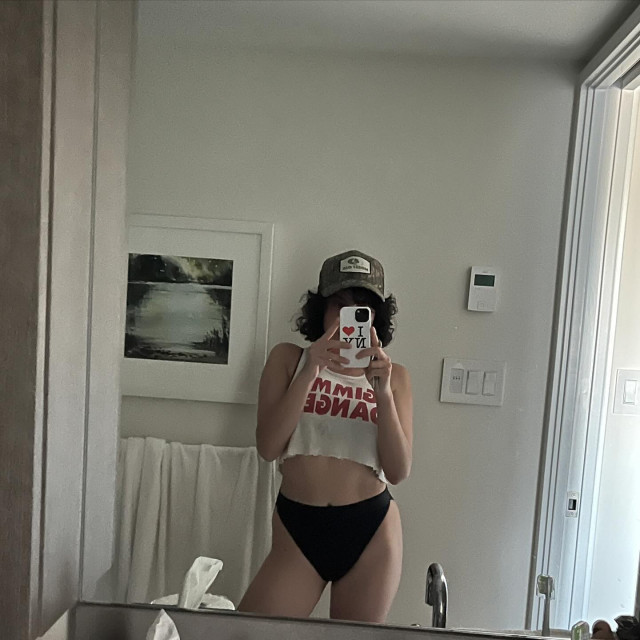 Sarah Yarkin instagram post 771618