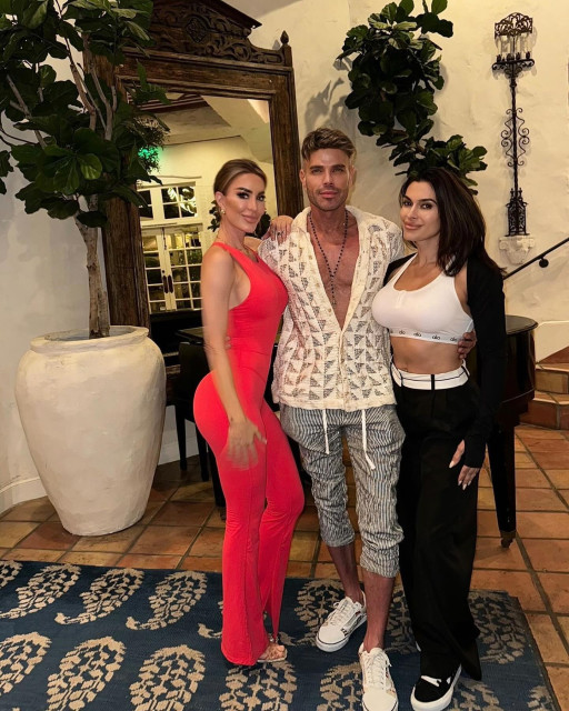 Shawna Craig instagram post 768818