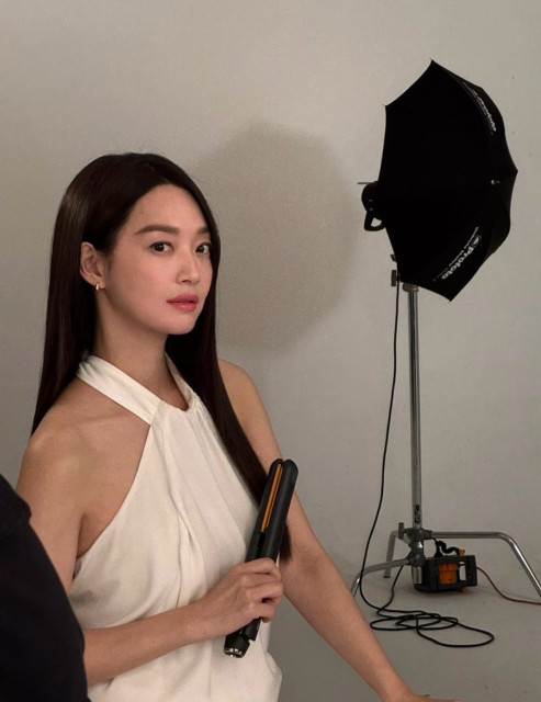 Shin Min Ah instagram post 789822