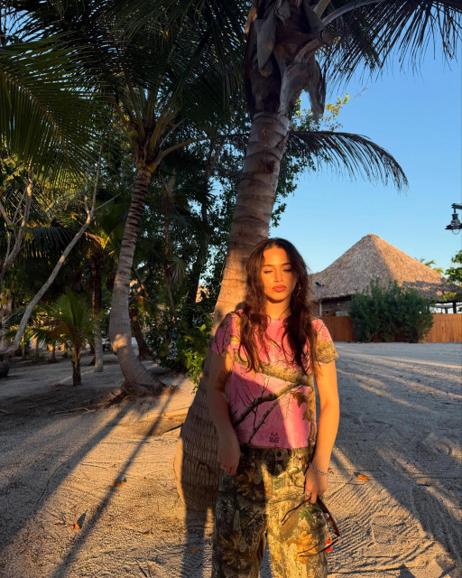 Sky Katz instagram post 781868