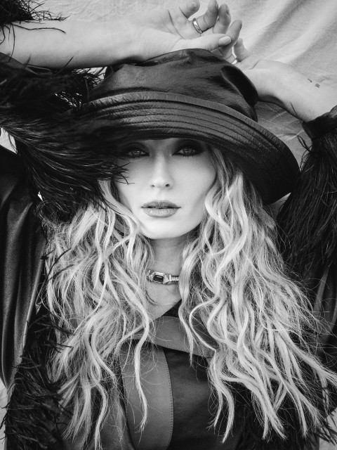 Sophie Turner (actress) instagram post 787982