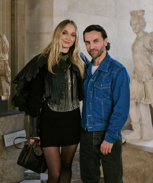 Sophie Turner (actress) instagram post 789878