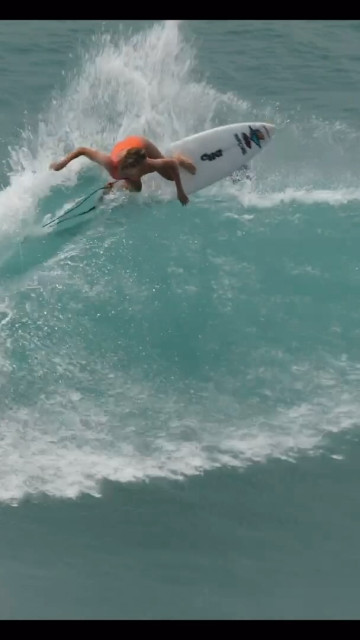 Stephanie Gilmore instagram post 785456