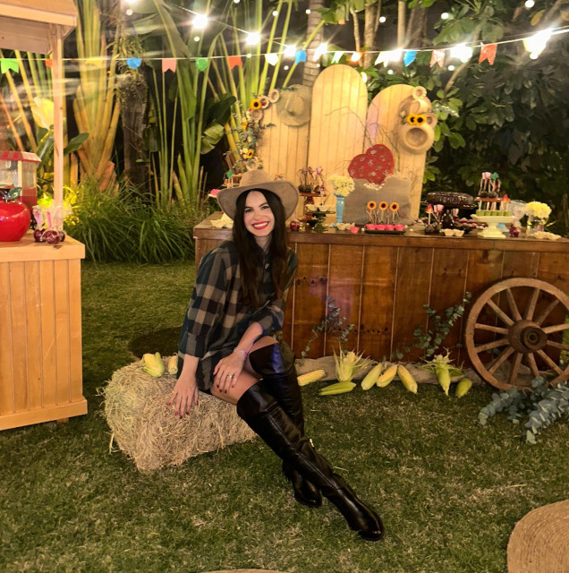 Sthefany Brito instagram post 785380