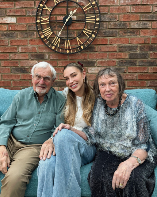 Zara McDermott instagram post 778031