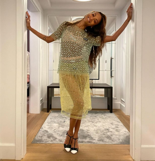 Zoe Saldana instagram post 790618