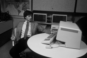 Стив и «Lisa» – самый ранний и самый революционный компьютер Apple. 1982 год.