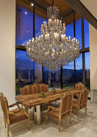 Джастин Бибер покупает особняк для Селены Гомес