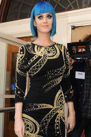 Кэти Перри в образе Мальвины 