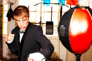 Джастина Бибера жестоко побили