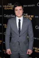 Джош Хатчерсон