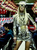 Бразильская модель Алина Вебер в японском Vogue